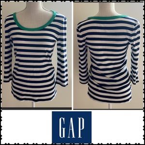 Top. Size M Gap T Shirt3/4 sleeve striped blouse/ T-shirt